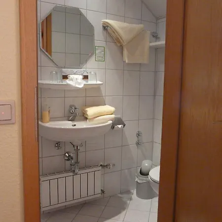 Gaestehaus Eberlein בית הארחה 3*