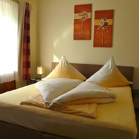 בית הארחה Gaestehaus Eberlein 3*